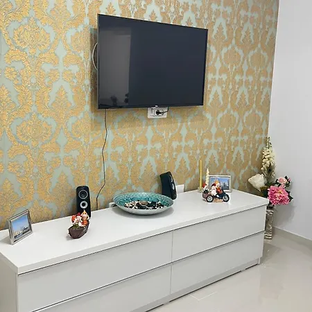 Ale's Place 11 * Köstence